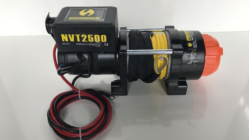 NovaWinch NVT2500i SR Boot- en Quadlier met liertouw